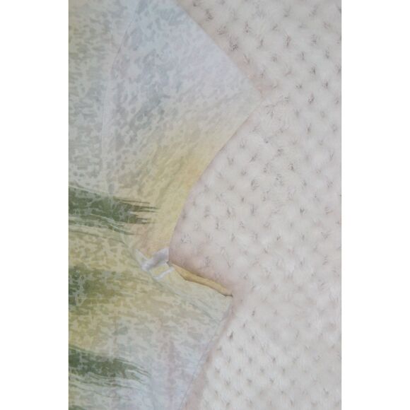 Rock & Republic Women's XL Cream Studded Grunge Top - Picture 9 of 13